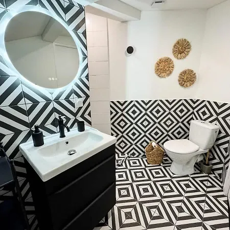 Le Duplex Catalan Apartment