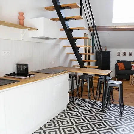 Le Duplex Catalan Apartment
